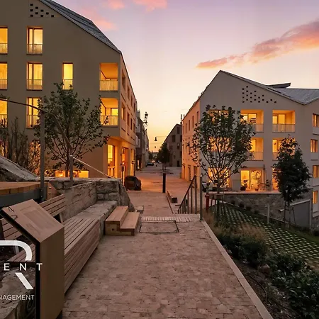 Apartamento Danube&castle-side New Residence,old Town, Free Parking Bratislava