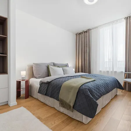 Danube&castle-side New Residence,old Town, Free Parking Apartamento *