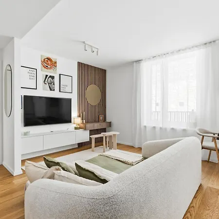 Apartamento Danube&castle-side New Residence,old Town, Free Parking Bratislava