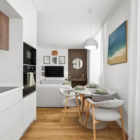Danube&castle-side New Residence,old Town, Free Parking Appartamento *