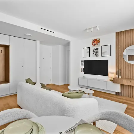 Danube&castle-side New Residence,old Town, Free Parking Appartamento Bratislava